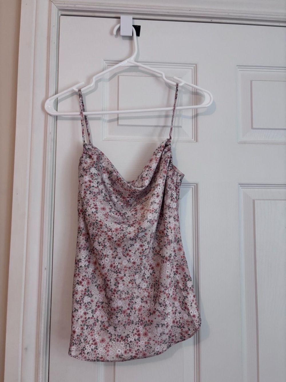 Wilfred Aritzia Floral Satin Cowl Cami - Pink and Cream